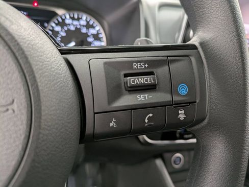 Used 2023 Nissan Rogue SV image 17