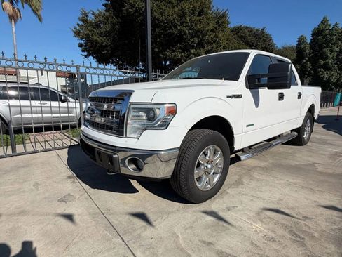 Used 2014 Ford F150 XLT w/ Equipment Group 302A Luxury image 1
