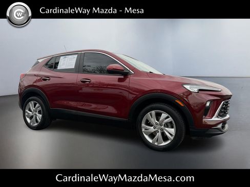 Used 2024 Buick Encore GX Preferred w/ Comfort Package FWD image 1
