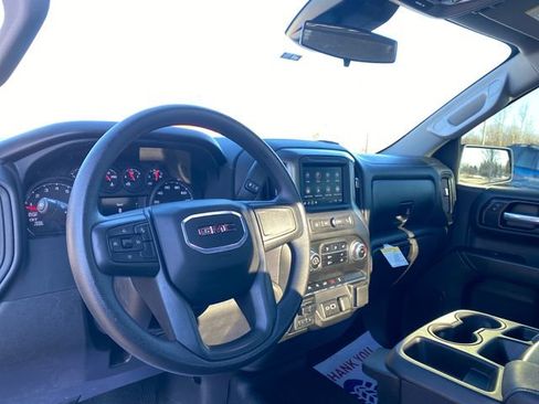 Used 2025 GMC Sierra 1500 Pro w/ Pro Value Package image 19
