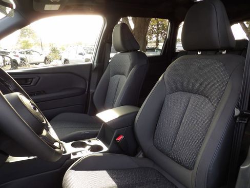 Used 2025 Subaru Forester Premium w/ Convenience Package #1 image 13