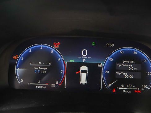 Used 2023 Toyota Highlander Limited image 15