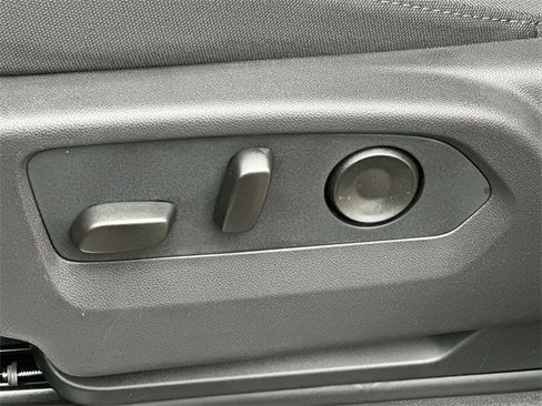 New 2026 GMC Sierra 1500 Elevation image 22