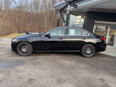 Used 2024 Mercedes-Benz C 300 4MATIC Sedan image 2