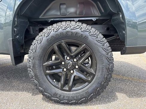 New 2026 Chevrolet Silverado 1500 Custom Trail Boss AWD/4WD image 17