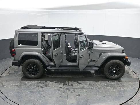 Used 2023 Jeep Wrangler Altitude image 55