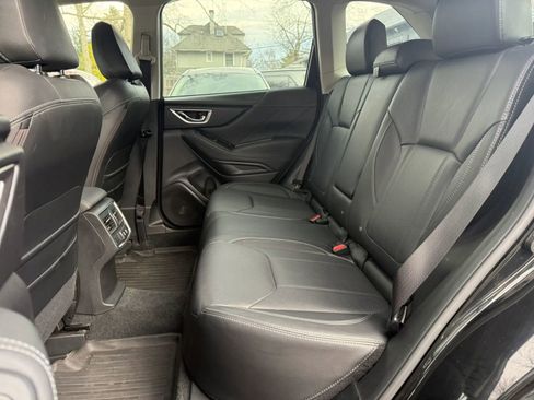 Used 2020 Subaru Forester Limited image 9