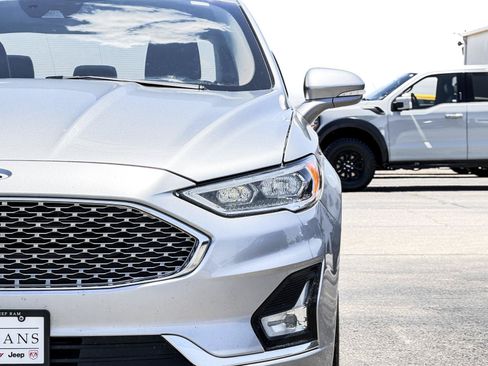 Used 2020 Ford Fusion Titanium AWD/4WD image 5
