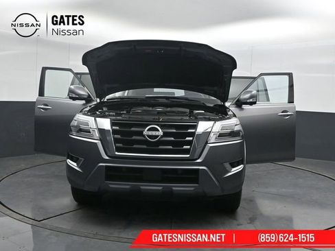 Used 2024 Nissan Armada SL w/ Captain's Chairs Package image 63