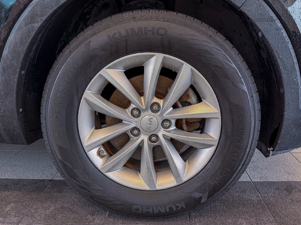 Used 2016 Kia Sorento L FWD image 30