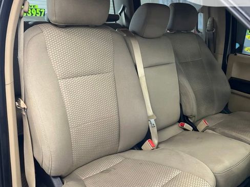 Used 2019 Ford F150 XLT w/ Equipment Group 302A Luxury AWD/4WD image 23