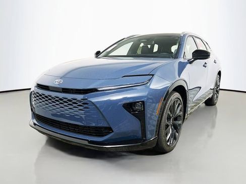 New 2026 Toyota Crown Signia Limited image 7