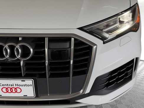 Used 2023 Audi Q7 3.0T Premium Plus AWD/4WD image 11