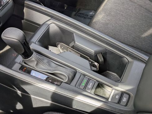 Used 2023 Honda Accord EX image 21