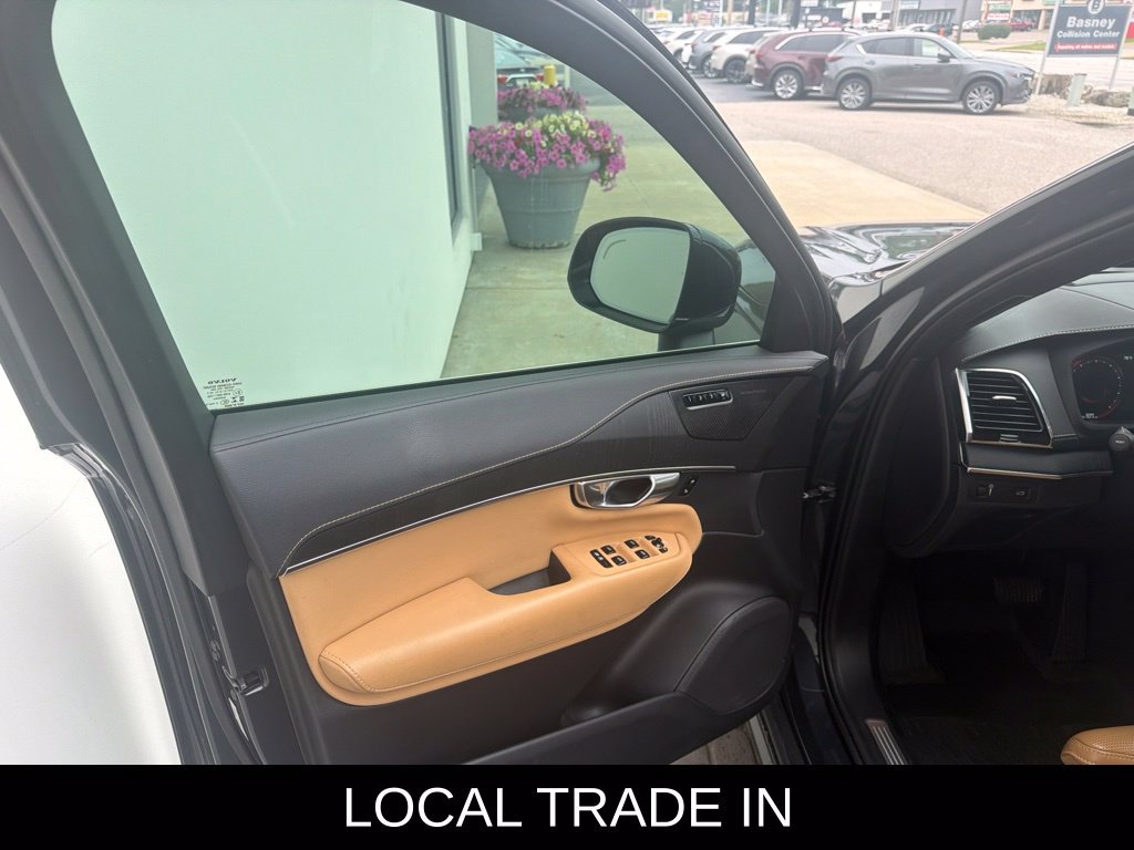 Used 2022 Volvo XC90 T6 Inscription w/ Lounge Package AWD/4WD image 23