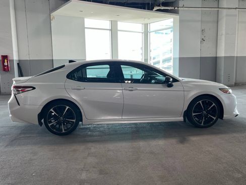Used 2019 Toyota Camry XSE w/ Driver Assist Package FWD image 11