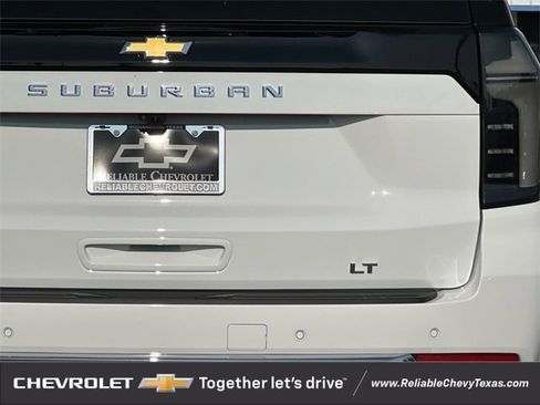 New 2026 Chevrolet Suburban LT w/ Comfort Package image 6