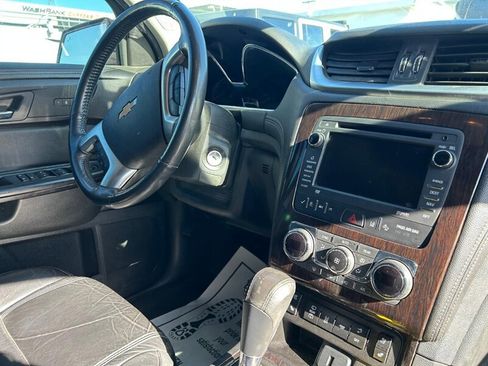 Used 2016 Chevrolet Traverse LTZ FWD image 23