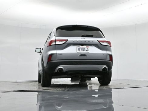 Used 2022 Ford Escape SEL image 53