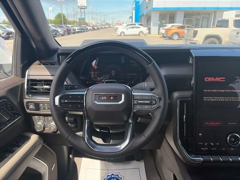 New 2026 GMC Yukon XL Elevation w/ Elevation Premium Package AWD/4WD image 16