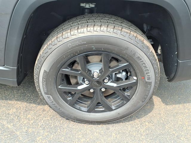 New 2026 Jeep Grand Cherokee L 4WD image 7