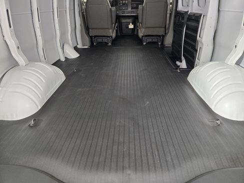 New 2026 Chevrolet Express 2500 w/ Communications Package RWD image 35