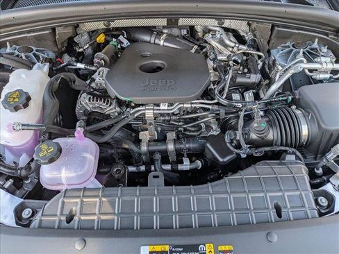 New 2026 Jeep Grand Cherokee Limited image 18