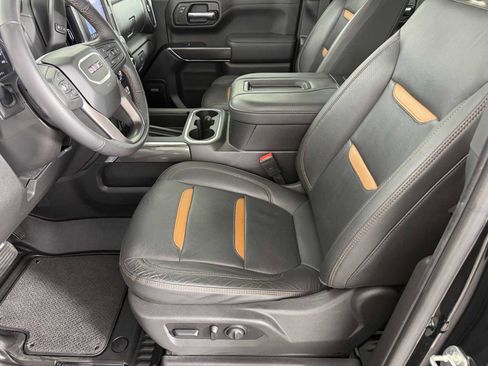 Used 2021 GMC Sierra 1500 AT4 w/ AT4 Premium Package AWD/4WD image 12