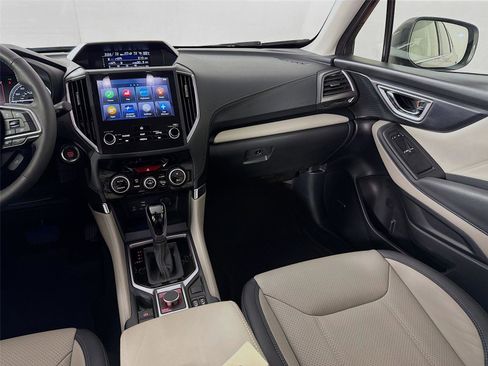 Certified 2024 Subaru Forester Limited image 26