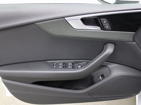 Used 2022 Audi A5 2.0T Premium image 12