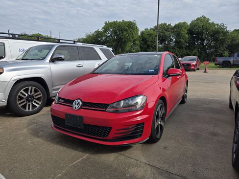 Used 2016 Volkswagen GTI Autobahn w/ Lighting Package (SEL) FWD image 3