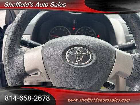 Used 2011 Toyota Corolla LE FWD image 26