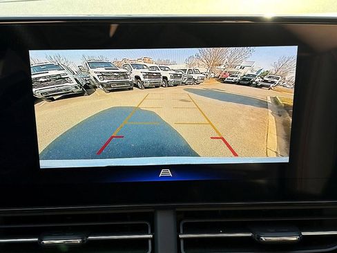 Certified 2025 Chevrolet Trax RS w/ Driver Confidence Package image 23