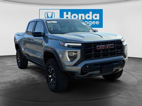 Used 2024 GMC Canyon AT4X AWD/4WD image 3