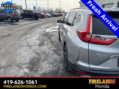 Used 2017 Honda CR-V Touring image 4