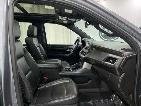 Used 2021 Chevrolet Tahoe LT w/ LT Signature Package AWD/4WD image 33