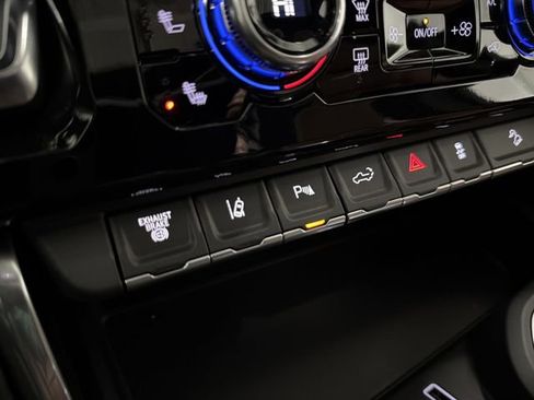 New 2026 GMC Sierra 2500 Denali Ultimate w/ Max Trailering Package image 34