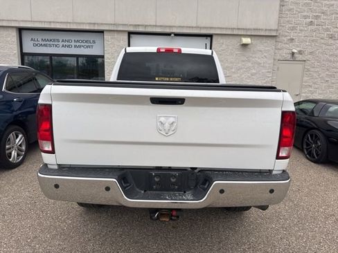 Used 2017 RAM 2500 Tradesman w/ Chrome Appearance Group AWD/4WD image 9