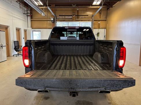 Used 2021 GMC Sierra 1500 Elevation w/ Preferred Package AWD/4WD image 23