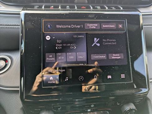 New 2025 Jeep Grand Cherokee Altitude RWD image 16