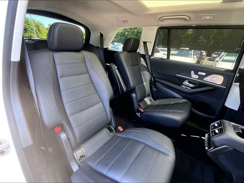 Used 2023 Mercedes-Benz GLS 580 4MATIC image 29