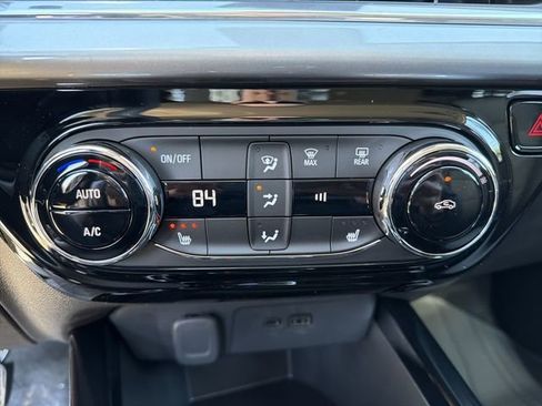 New 2026 Chevrolet Trax LT w/ LT Convenience Package image 19