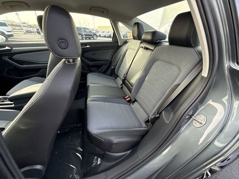 New 2026 Volkswagen Jetta SE FWD image 23