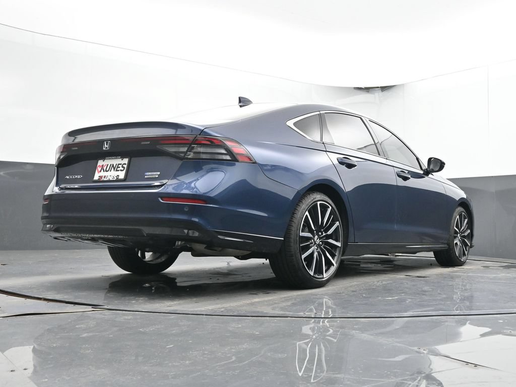 Used 2025 Honda Accord Touring image 21