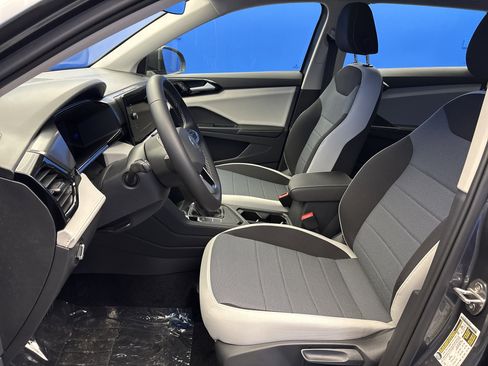 New 2026 Volkswagen Taos S image 12