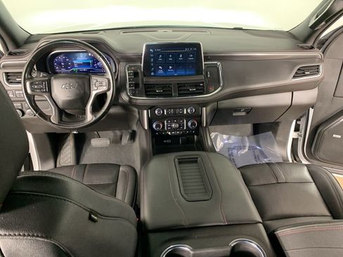 Used 2023 Chevrolet Suburban RST w/ Luxury Package image 34