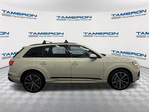 Used 2021 Audi Q7 3.0T Premium Plus w/ Premium Plus Package AWD/4WD image 6