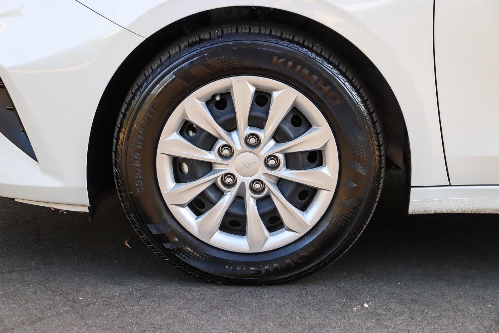 Used 2023 Kia Forte LX FWD image 11