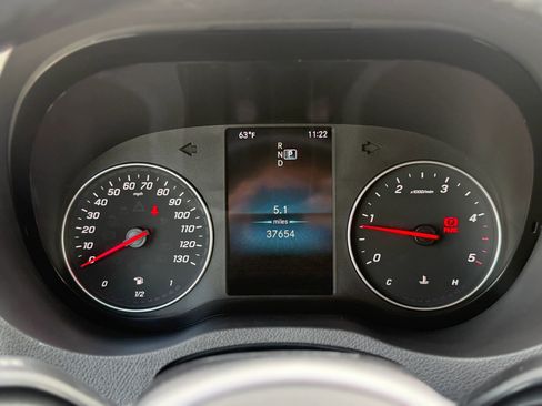 Used 2024 Mercedes-Benz Sprinter 2500 image 32