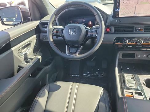 New 2026 Honda Pilot TrailSport image 11